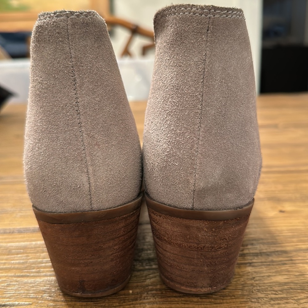 Steven Booties - Picture 6 of 6